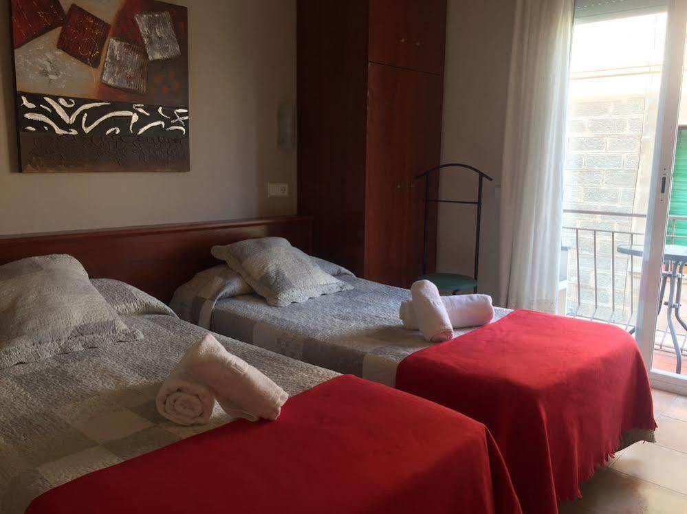 Hostal Termes Sitges Exterior photo